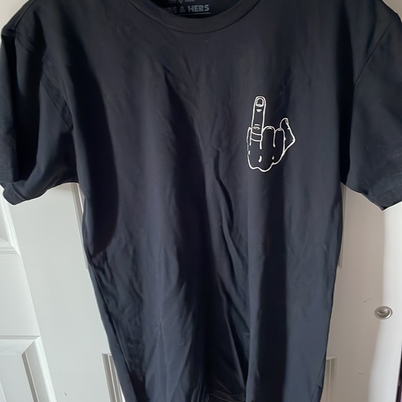 Hubs & hers tee - Picture 3 of 4